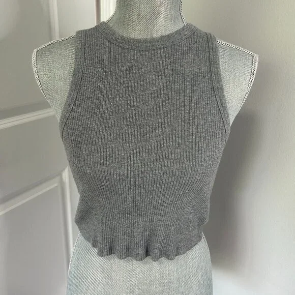 Wild Fable Gray Cropped Tank Size XS EUC - Picture 1 of 2